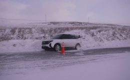 Kars’ta zincirleme kaza: 8 araç çarpıştı