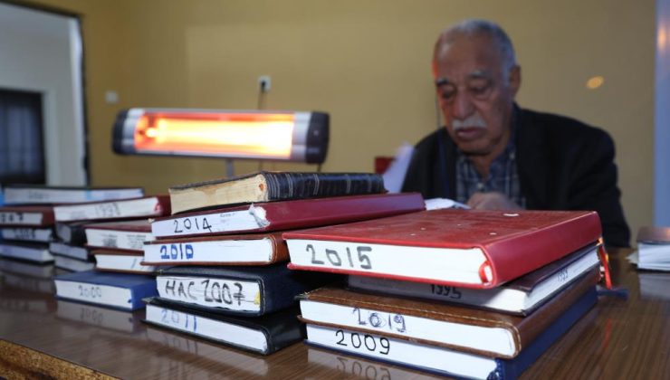 40 yıldır günlük tutarak geleceğe ışık tutuyor