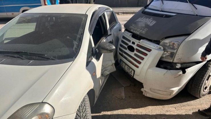 Yüksekova’da trafik kazası: 1 kişi yaralandı