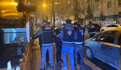 Diyarbakır’da yılbaşı öncesi “narko-kapan” uygulaması yapıldı