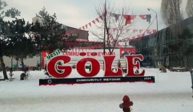 Ardahan’da soğuk hava buzlanmaya neden oldu