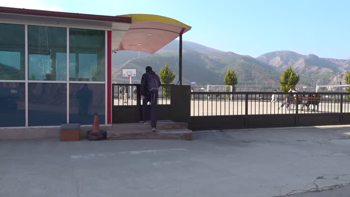 9 yaşında başlayan hokey tutkusu, milli takım adaylığına taşıdı