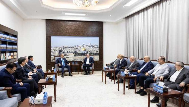 Bakan Fidan Doha’da Hamas yetkilileriyle görüştü
