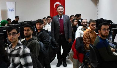 Batman’da geleceğin siber muhafızları yetişiyor