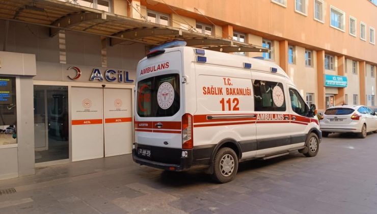 Batman’da otomobilin çarptığı seyyar tabla bir kişiyi yaraladı