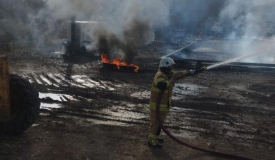 Diyarbakır Sur’da petrol kuyusunda yangın paniği