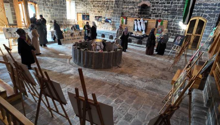 Diyarbakır’da “Soykırımın Gölgesinde Filistin” sergisi açıldı