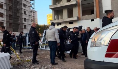 Diyarbakır’da inşaattan düşen işçi hayatını kaybetti