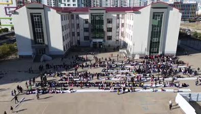 Diyarbakır’da öğrencilerden 600 metrelik resimle farkındalık