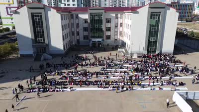 Diyarbakır’da öğrencilerden 600 metrelik resimle farkındalık