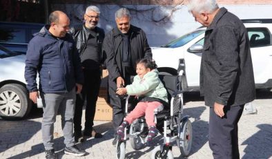 Diyarbakır’da öğretmenlerden engelli öğrencilere umut oldu