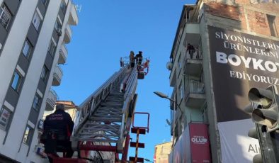 Elazığ’da beyaz eşya deposunda yangın korkuttu