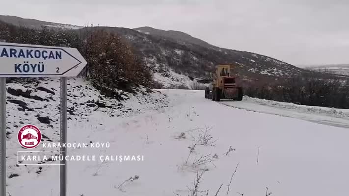 Elazığ’da kar nedeniyle kapanan 27 köy yolu ulaşıma açıldı