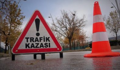 Elazığ’da tır ile otomobil çarpıştı: 1 ölü