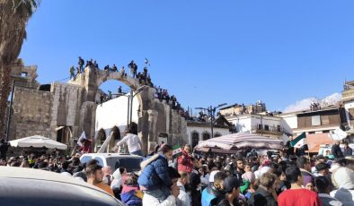 Emevi Camii’nde özgürlük tekbirleri yükseldi