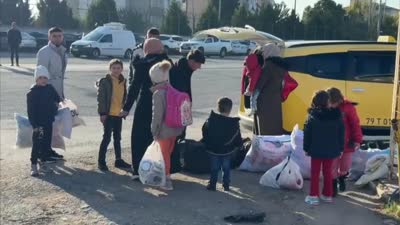Suriyeliler Esed’in devrilişiyle ülkelerine dönüyor