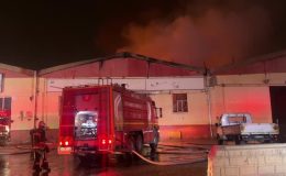 Kayseri OSB’de fabrika yangını: Müdahale sürüyor