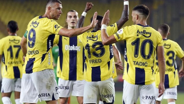 Fenerbahçe, ligin ilk yarısında geriledi