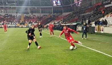 Gol düellosunda Çorumspor Erzincan’ı mağlup etti
