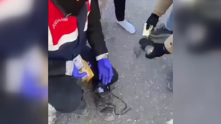 Hakkari’de 18 kilogram külçe altın ele geçirildi