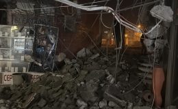 Iğdır’da esnafın dükkanları malzemeleriyle yıkıldı