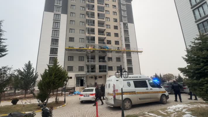 Malatya’da iskele kazası: 3 işçi ağır yaralandı