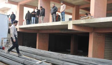 Mardin’de inşaattan düşen işçi hayatını kaybetti