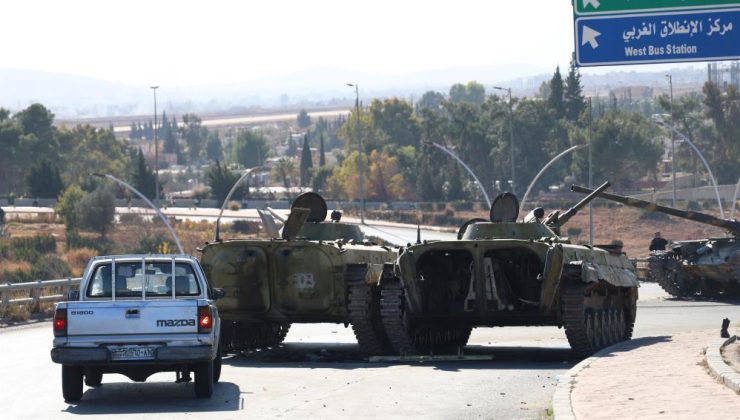 Irak, 2 bin 100 Suriyeli askeri geri gönderiyor