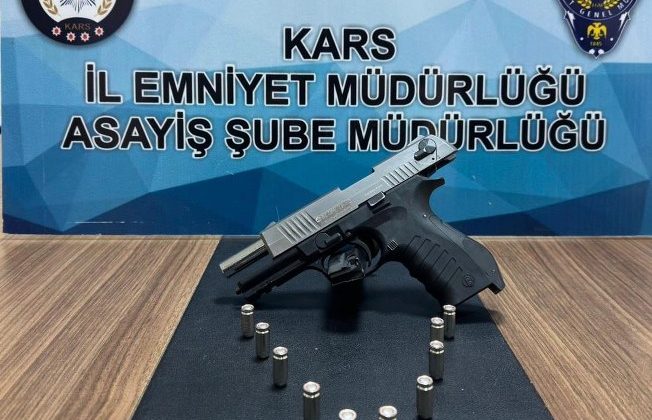 Kars’ta ruhsatsız silah operasyonu