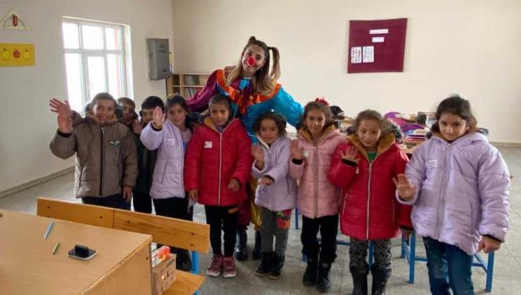 Köy okullarında umut dolu yardım: bot ve mont desteği
