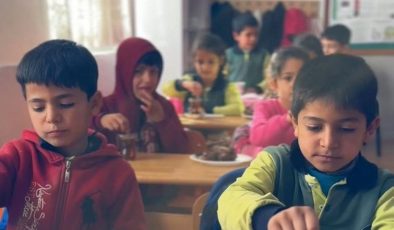Öğrencileriyle Orcik yaptı, sosyal medya hayran kaldı