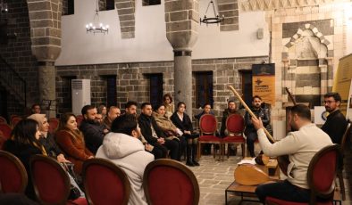 Öğretmen akademileriyle Diyarbakır’da eğitimde fark yaratılıyor