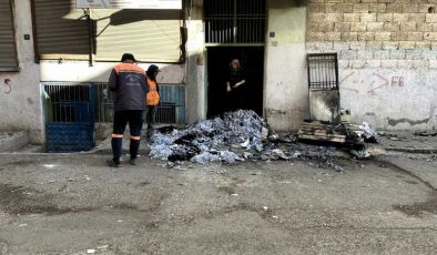 Şanlıurfa’da çıkan yangında 5 kişi dumandan etkilendi
