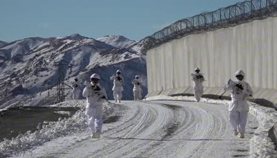 Hudut kartalları dondurucu soğukta vatan nöbeti tutuyor