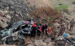 Şırnak İdil’de otomobil su kanalına düştü: 1 ölü, 7 yaralı