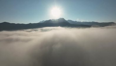 Tunceli’de soğuk hava ve sis kartpostallık manzaralar oluşturdu