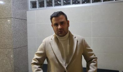 Sosyal medyada namazla alay ettiği iddia edilen sanık hakim karşısında