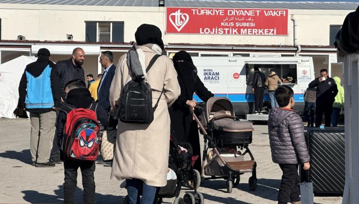 Suriyeli mülteciler vatanlarına dönüyor