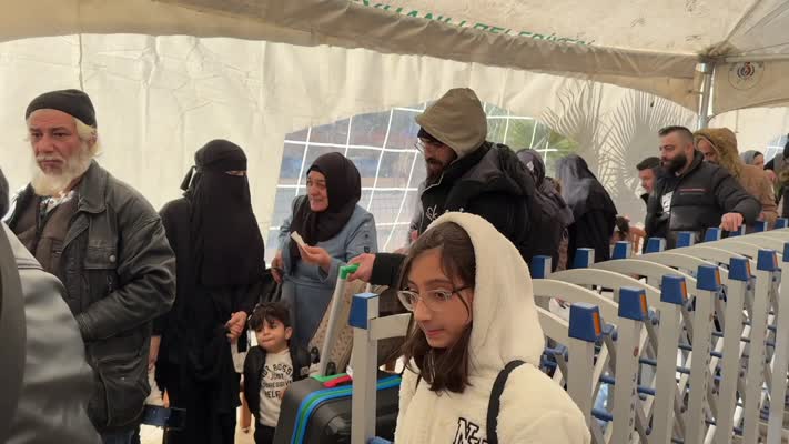 Suriyelilerin ülkelerine dönüşü Hatay sınır kapılarında sürüyor