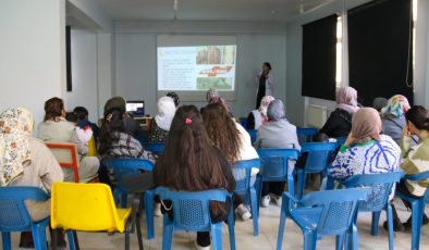 Kadınlar için HIV-AIDS’e karşı farkındalık semineri düzenlendi