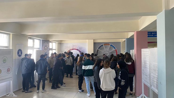 Adnan Menderes’te ‘Türkiye Yüzyılı Maarif Modeli’ tanıtım köşesi oluşturuldu