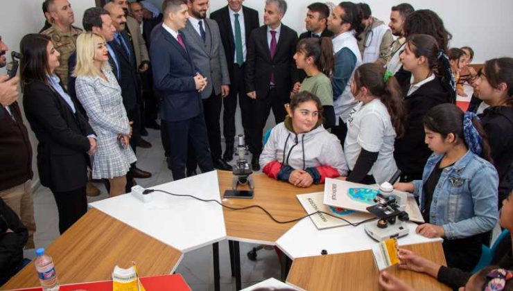Diyarbakır’da köyde bilim şenliği: Çocuklara özel etkinlikler düzenlendi