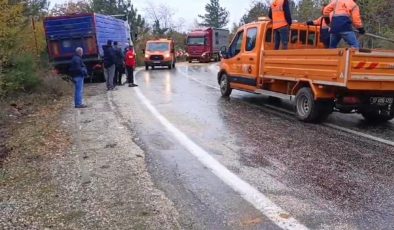 Yola dökülen balık yağı kazalara neden oldu