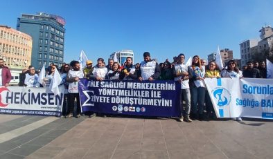 Aile Hekimleri’nden Dağkapı Meydanı’nda basın açıklaması