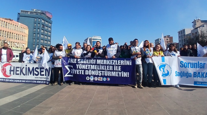 Aile Hekimleri’nden Dağkapı Meydanı’nda basın açıklaması