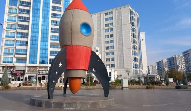 Bilim parkı donatısı ile dikkat çekiyor