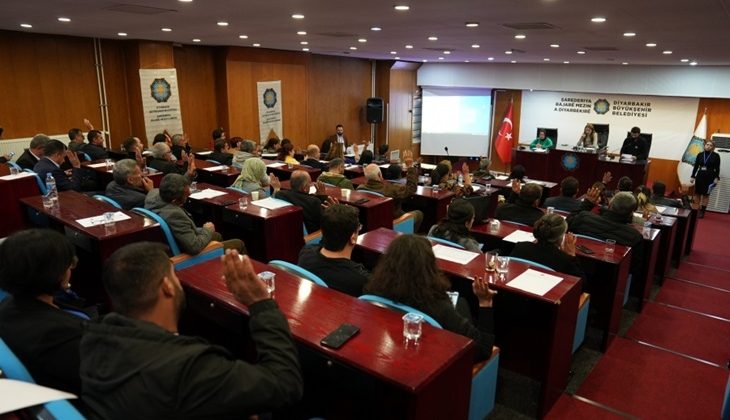 Büyükşehir Belediyesi 2025 yılı bütçesini onayladı