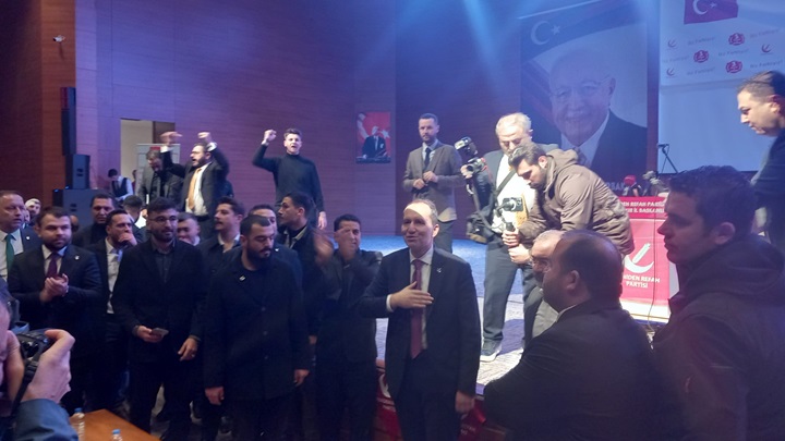 Fatih Erbakan:”İnşallah  Diyarbakır’da ilk seçimde 6 milletvekili çıkaracağız”