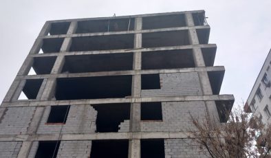 Diyarbakır’da inşaatlar durdu