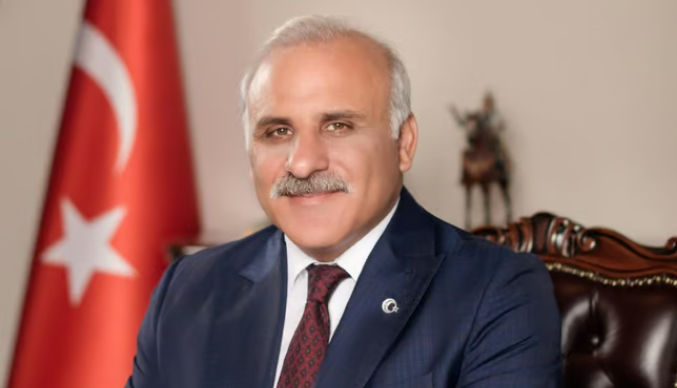 Diyarbakır Valisi Murat Zorluoğlu’ndan 2025 yeni yıl mesajı